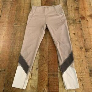 Apana Womens Size Small Cropped Ankle Athletic Gray and White Leggings